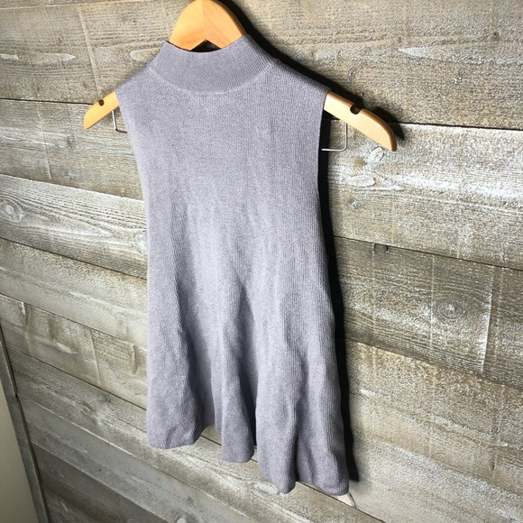 Ann Taylor Loft grey mock neck sleeveless career office top - Picture 3 of 3